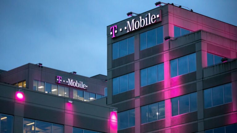 Read more about the article T-Mobile targets Comcast Xfinity customers with a bold campaign