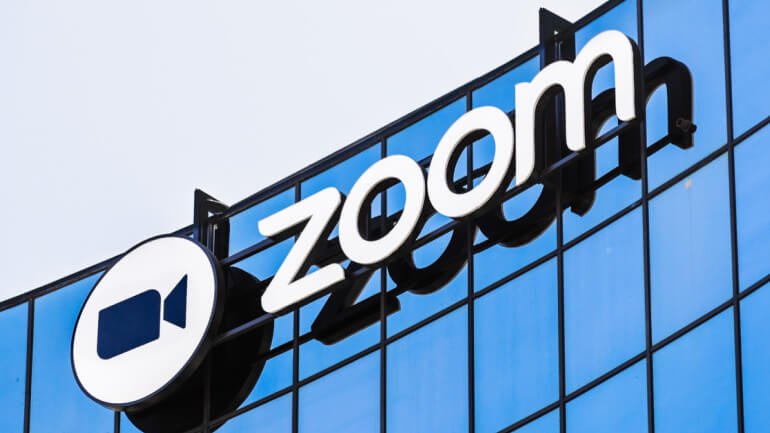 Read more about the article Video conferencing giant Zoom cuts back its workforce by 15%
