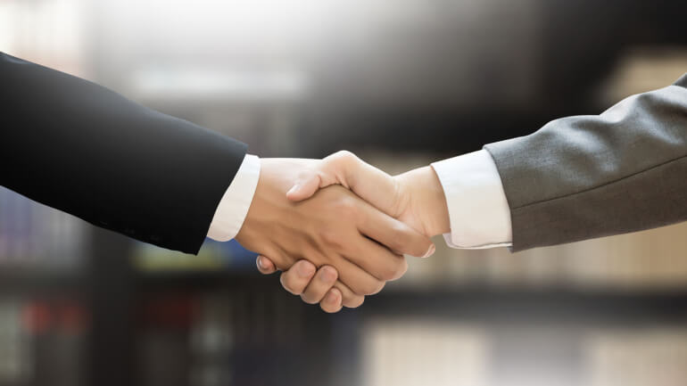 Read more about the article Rogers merges with Shaw to create one national company