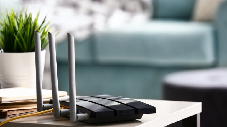 Read more about the article UK Broadband Disconnects on the Rise: Social Tariffs, Ofcom Pressure, and Provider Accountability