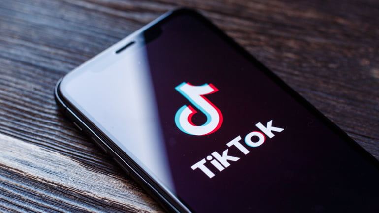 Read more about the article Montana’s TikTok Ban: Debating Free Speech and Technological Legal Precedents