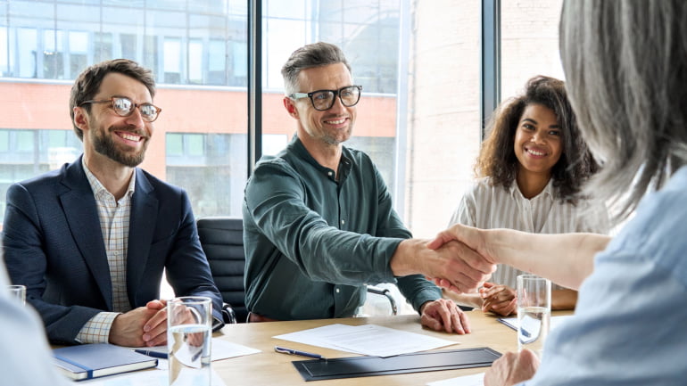 Read more about the article Viasat-Inmarsat Acquisition: Balancing Competition in In-Flight Broadband Market