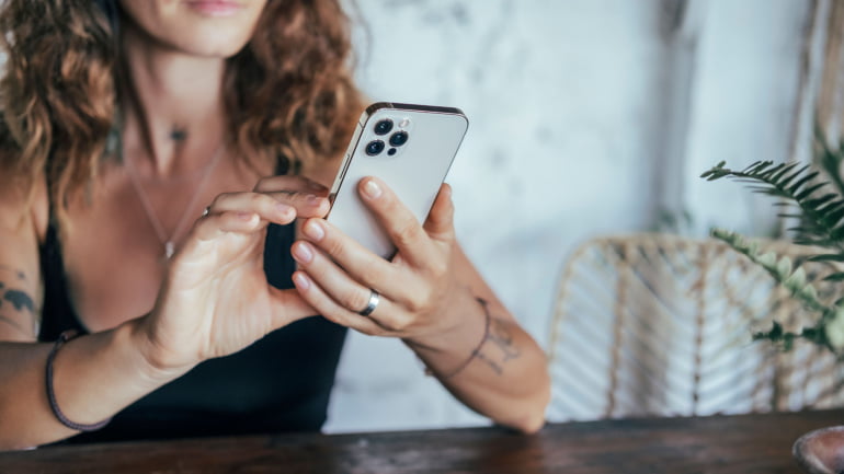 Read more about the article Reimagining Indoor 5G Experience: Network Innovation and Green Solutions