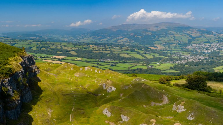 Read more about the article Ogi’s Full Fibre Impact: A South Wales Network Transformation