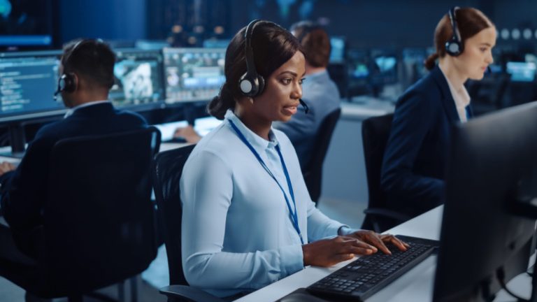 Read more about the article Digital Realty: Bridging Subsea Connectivity and Carrier-Neutral Data Centers