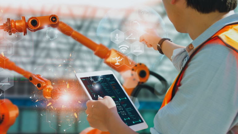 Read more about the article Exploring Zeekr’s 5G Factory: Redefining Customization Amid Challenges