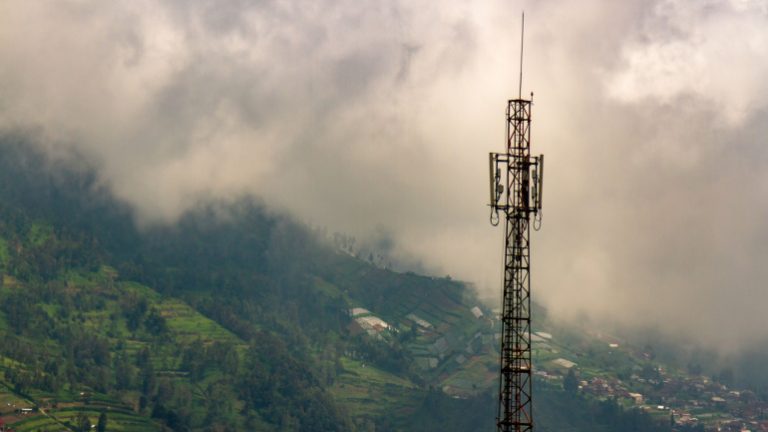 Read more about the article Navigating 5G’s Impact on RAN and Mobile Core Networks Growth