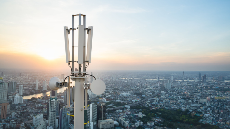 Read more about the article Exploring Spain’s Massive Upgrade of 5G Stations with Fibre