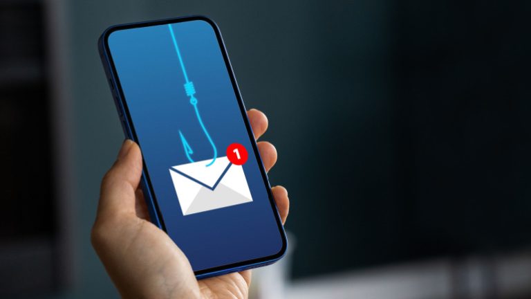 Read more about the article AI-Enhanced Phishing: Navigating the Threat of Deceptive Scams