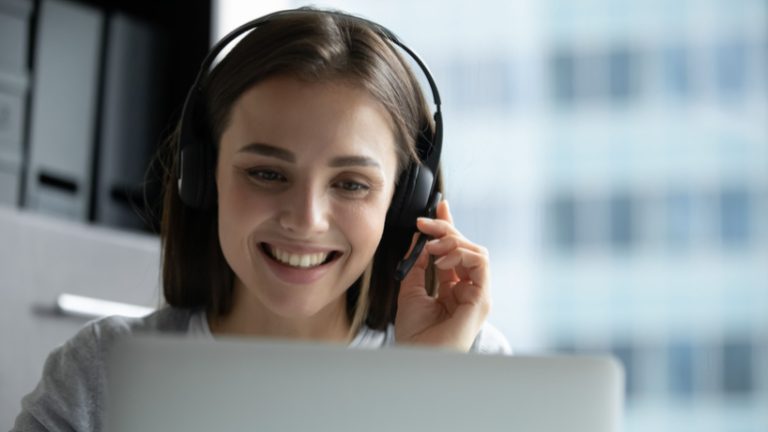 Read more about the article GoTo Transforms Customer Service with AI Chat Analysis