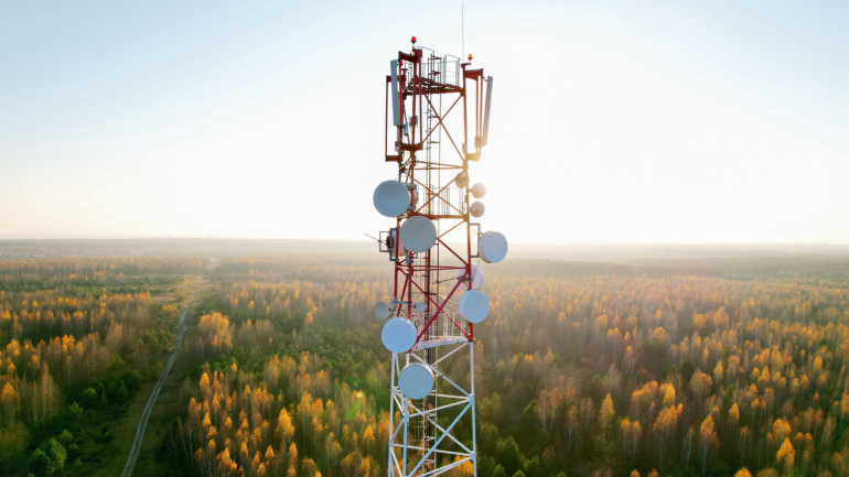 Read more about the article Phoenix Tower International’s Expansion: Benefiting France Telecom Market