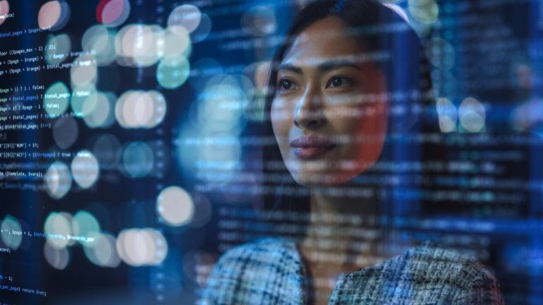 Read more about the article Exploring Apple’s Launch, China’s Tech Maneuvers and UK’s Open RAN Initiative