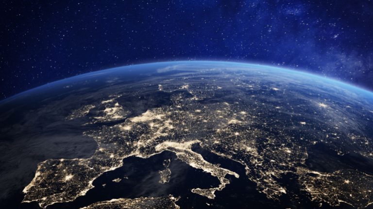 Read more about the article Navigating Europe’s Leap Towards 2030 Digital Objectives