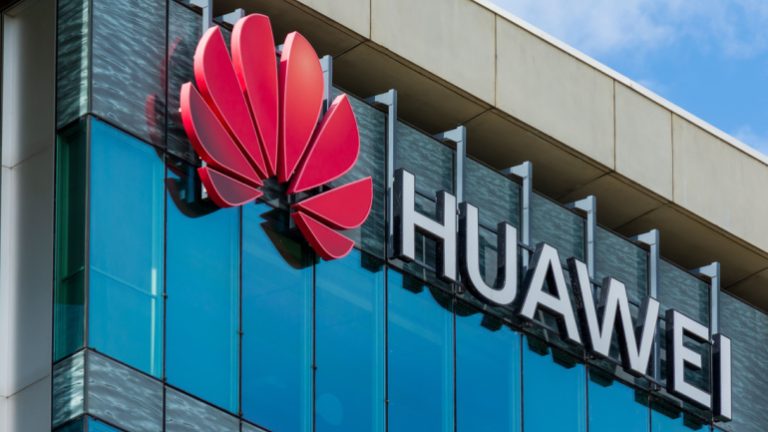 Read more about the article Huawei’s Three-Phase All-Optical Network Strategy
