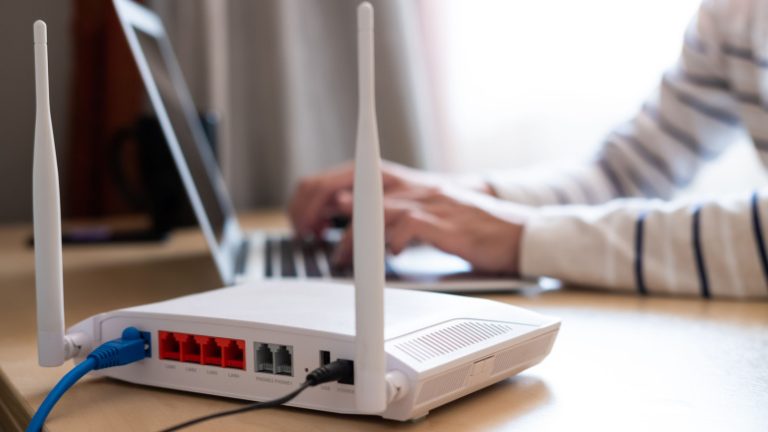 Read more about the article Evolving Telecommunication Trends: Ciena’s Strategic Shift Towards FTTH Solutions