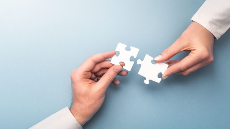 Read more about the article Vodafone and Accenture Alliance: Revolutionizing Telecom with AI