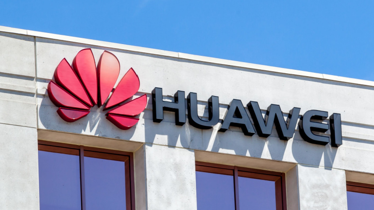 Read more about the article Exploring Huawei and Sharp’s Intellectual Property Cross-Licensing Impact