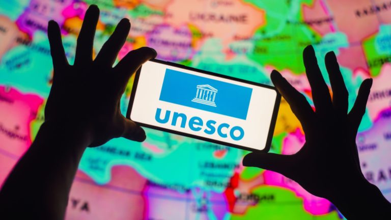 Read more about the article UNESCO and Huawei Boost Education in Ethiopia with Tech Donation