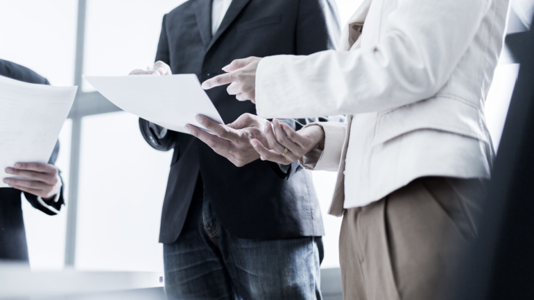 Read more about the article Exploring Three’s Network Outage Amidst Vodafone Merger Talks