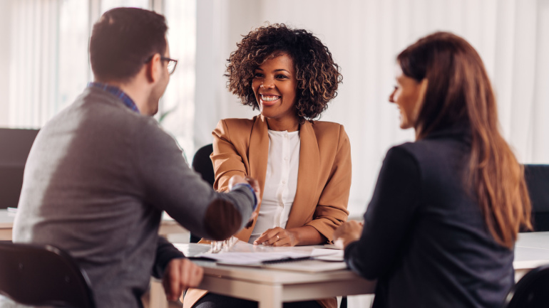 Read more about the article VMO2’s Ambitious Hiring Plan: Diverse Opportunities vs Shrinking Targets