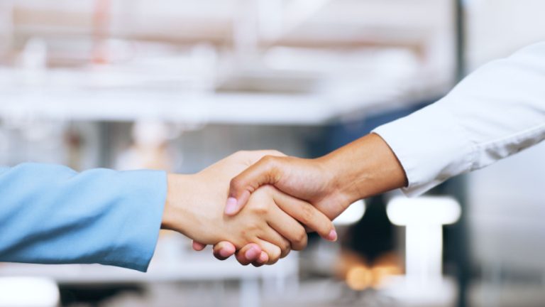 Read more about the article Freedom Fibre and VX UK Merge to Expand Broadband Reach