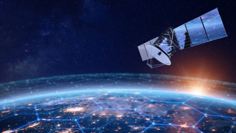 Read more about the article T-Mobile and SpaceX’s Starlink Satellites Set to Transform Mobile Connectivity