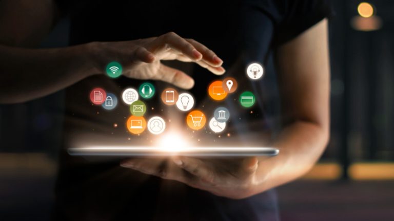 Read more about the article EE Launches Innovative Retail Experience in Gateshead