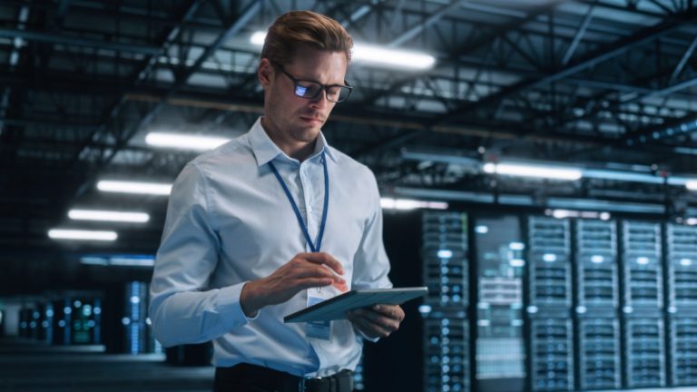 Read more about the article Mississippi’s Record-Breaking Data Centre Venture: A Look Inside AWS’s Ambitious Project Atlas