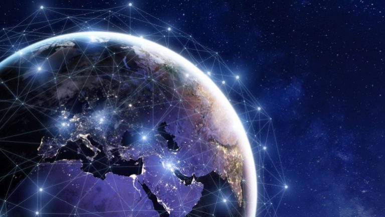 Read more about the article New Alliance Formed to Revolutionize Mobile Connectivity Through Satellites