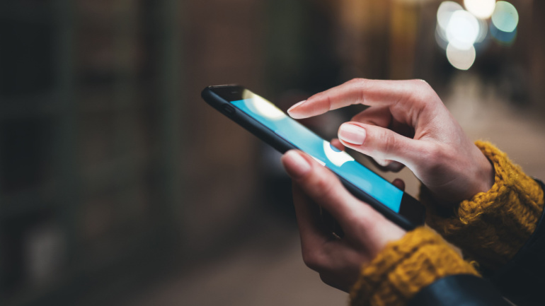 Read more about the article Navigating the ‘Buy America Act’: Impact on US Telecom Industry