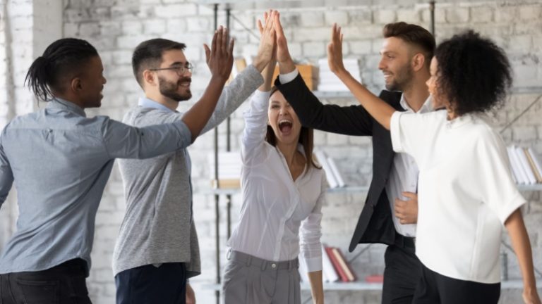 Read more about the article Sinch Named 2024 Adobe Digital Experience ISV Resell Partner of the Year