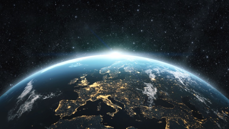 Read more about the article European Telecom Competitiveness at Risk, Warns Ericsson CEO