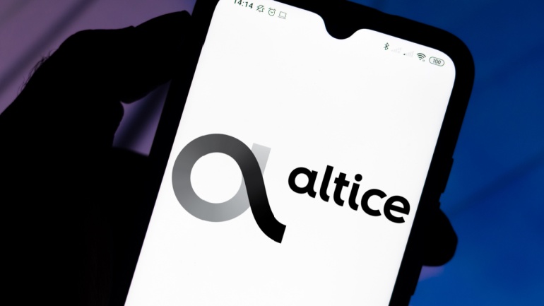 Read more about the article Altice Sells French Media Division in Billion-Euro Deal