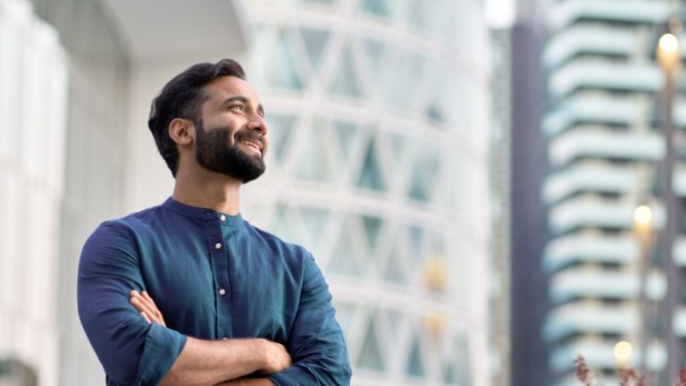 Read more about the article SmartCIC Appoints Johnaton Santana as Head of Carrier Wholesale and Reina Borjas as Senior Sales Manager to Accelerate Global Connectivity Growth