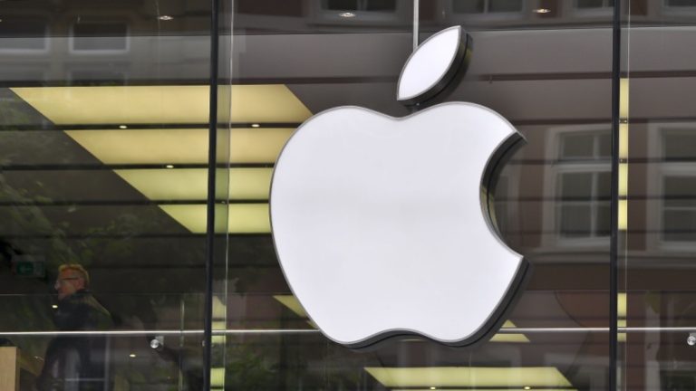 Read more about the article US Government Sues Apple for Market Monopoly