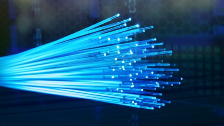 Read more about the article TalkTalk Leads in UK Fibre Broadband Reach Amid Challenges
