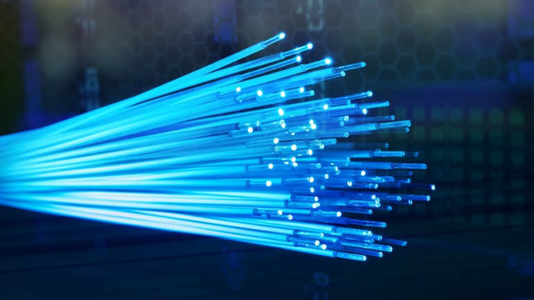 Read more about the article TalkTalk Leads in UK Fibre Broadband Reach Amid Challenges