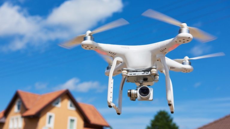 Read more about the article Revolutionizing Road Safety: Drone Trials in Madrid Explained