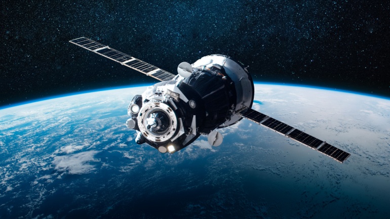 Read more about the article VMO2’s Satellite Strategy: Bridging UK’s Digital Divide Effectively