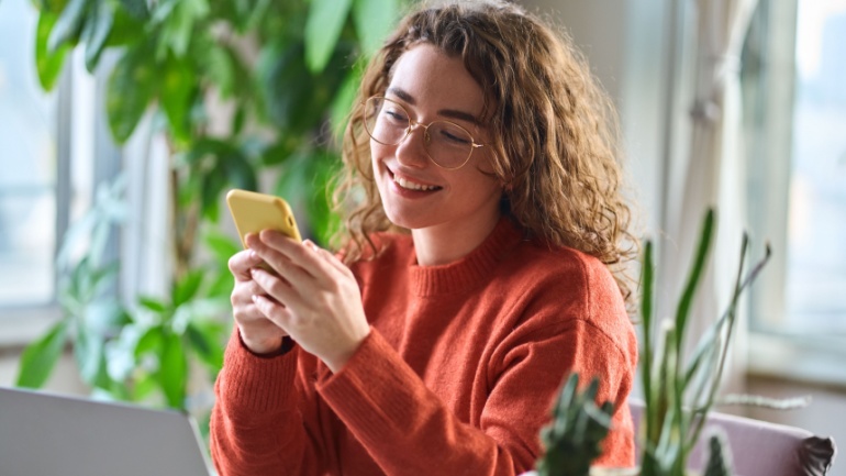 Read more about the article Operators Brace for Slower Growth in Business SMS Revenue