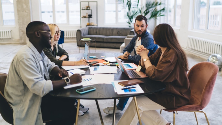 Read more about the article Unpacking the Impact of UK Altnet Providers Merging