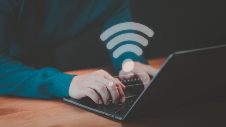 Read more about the article Balancing Affordable Connectivity: ACP’s Countdown and Adaptations