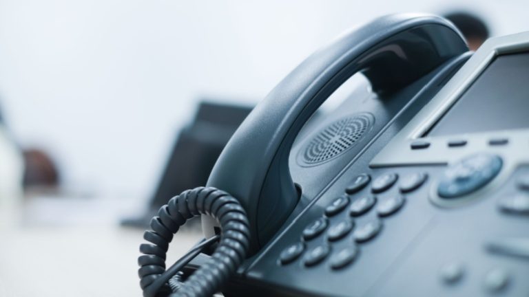 Read more about the article ISDN and PSTN Transition: What Businesses Need to Know