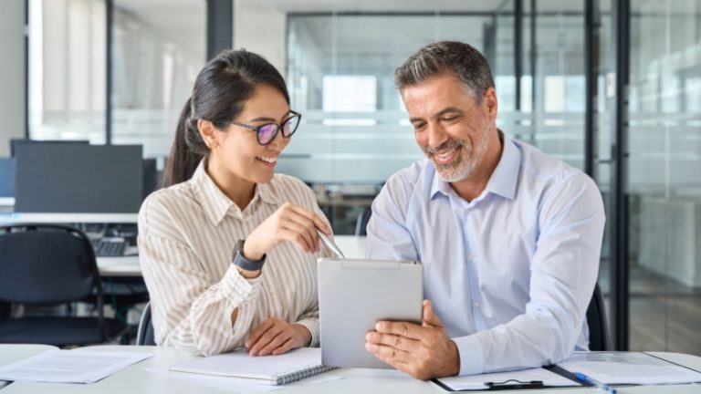 Read more about the article Cornerstone Partners with Signify for Smart Street Light Network