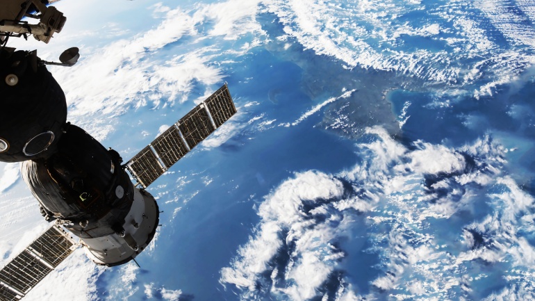 Read more about the article Starlink Set to Launch Satellite Broadband Service in Indonesia