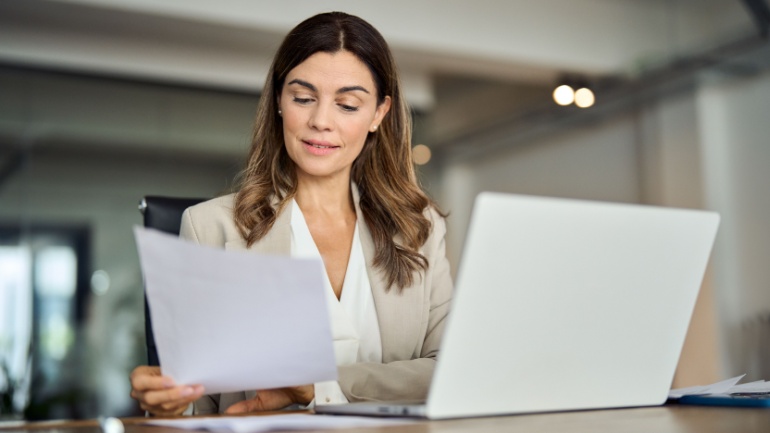 Read more about the article Deutsche Telekom Posts Strong Q1 Financial Results