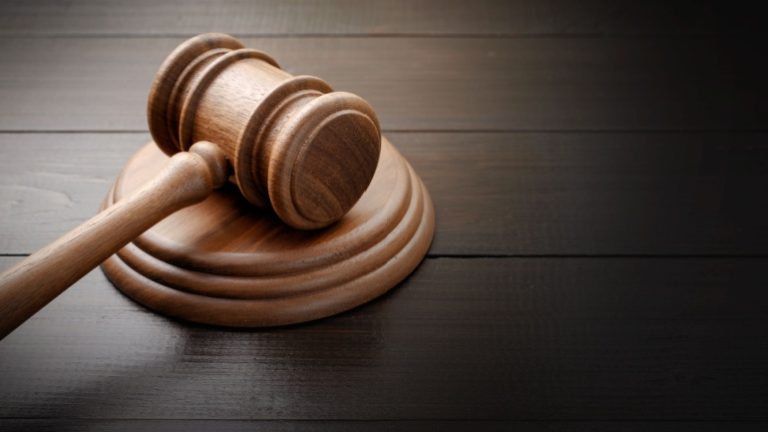 Read more about the article FCC Fines US Telcos $196 Million for Illegally Sharing Customer Location Data