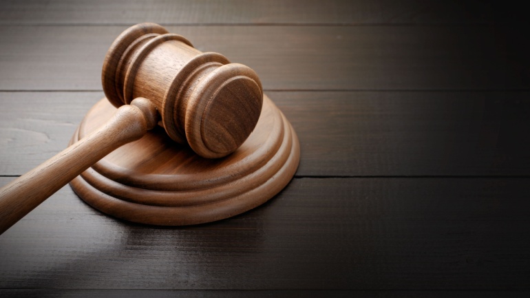 Read more about the article FCC Fines US Telcos $196 Million for Illegally Sharing Customer Location Data